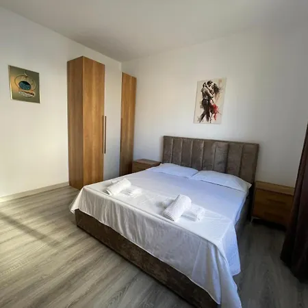 Yacht Marina Apartment Durres