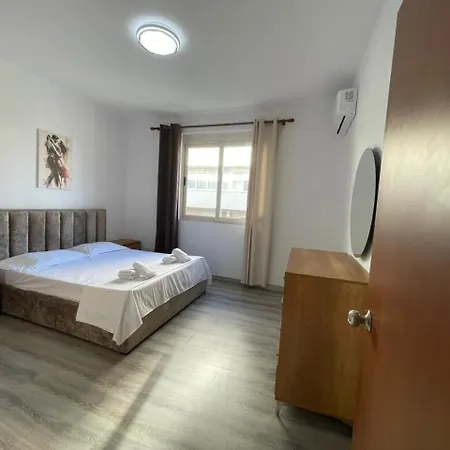 Yacht Marina Apartment *
